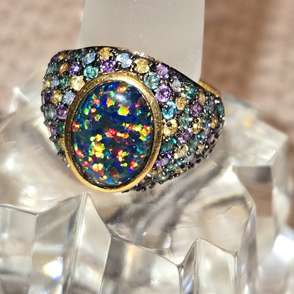 Beautiful Sterling Ring Sim. Fire Opal Mark 925 UTC.